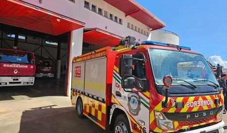Incendio en Cádiz deja dos afectadas por humo