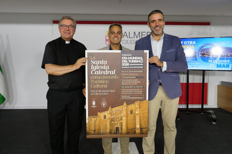 Almería celebra el Día Mundial del Turismo con la catedral como eje