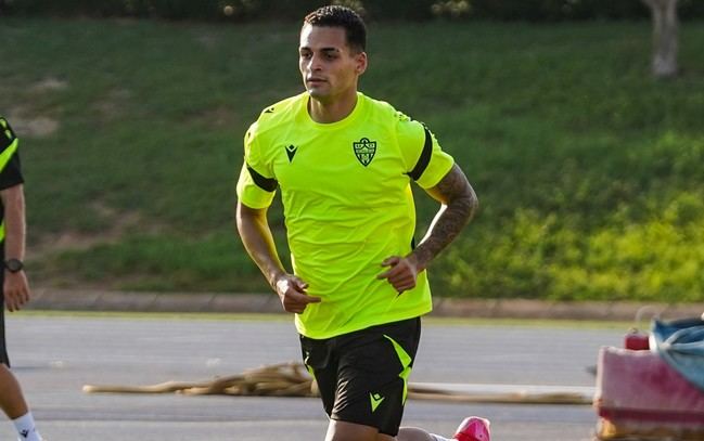 Kaiky se marcha al Shabab Al Ahli