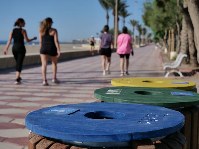 Roquetas de Mar refuerza la limpieza de sus playas y su atención turística