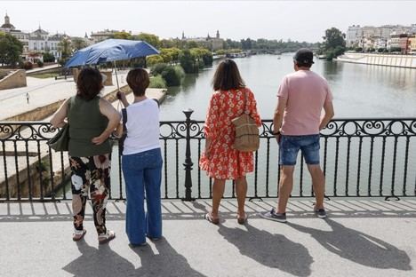 Almería en alerta por altas temperaturas: el 1-1-2 recuerda la importancia de hidratarse