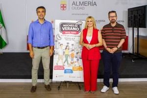 El Toyo acoge un ciclo cultural gratuito para las noches de verano