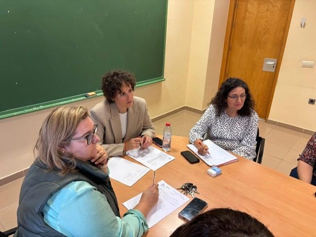 Vícar se prepara para actividades del 25N contra la violencia de género