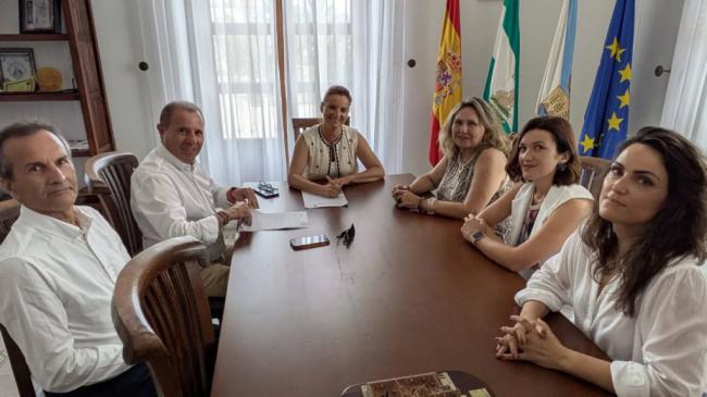 Ayuntamiento de Albox y Cámara de Comercio de Almería firman un convenio de colaboración
 