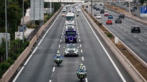 Catorce españoles del crucero MV Hondius llegan a Madrid para cuarentena por hantavirus