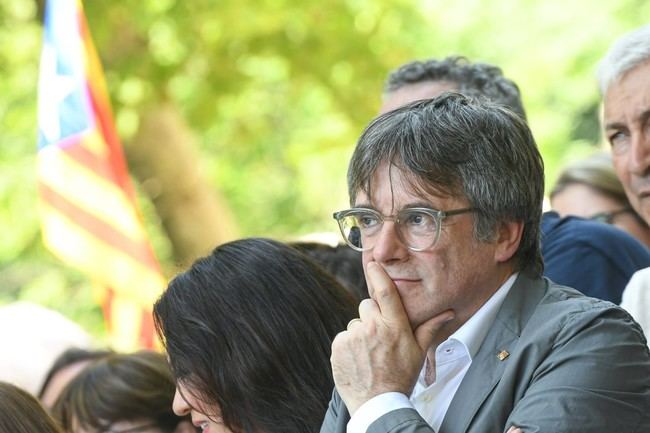 Amnistía para 40 ex altos cargos del Govern de Puigdemont por el 1-O