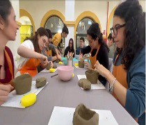 Taller de Cerámica para jóvenes en Lebrija, subvencionado por el IAJ
