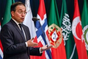 Albares propone embargo de armas a Israel en reunión diplomática
