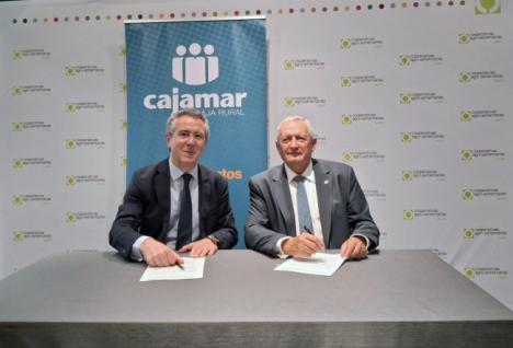 Cooperativas y Cajamar firman convenio para fortalecer el sector agroalimentario