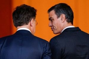 España rechaza aumentar el gasto en defensa ante presiones de Trump y la OTAN
