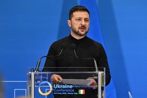 Zelenski critica reunión Trump-Putin y reafirma defensa de Ucrania
