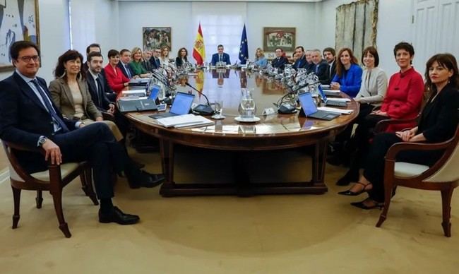 Gobierno planea condonar 85.000 millones en deuda autonómica a pesar del rechazo del PP
