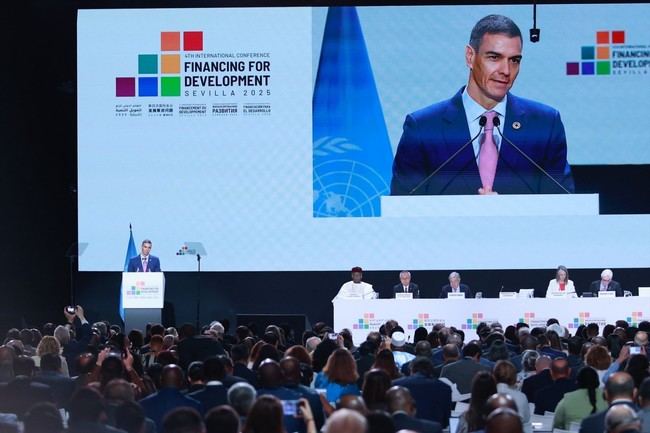 Sánchez: 'Es hora de que la Justicia actúe en el caso Cerdán'