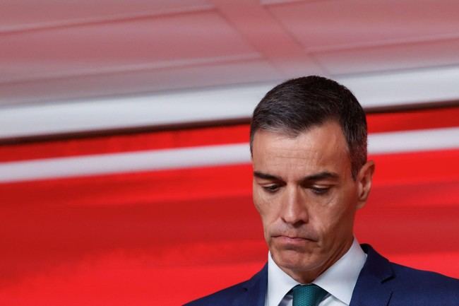 Sánchez reafirma la limpieza del PSOE tras cambios en la dirección del partido