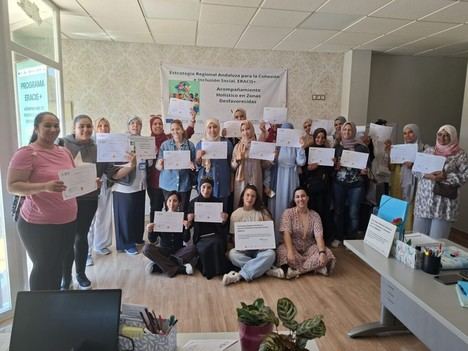 Finalizan los talleres de salud comunitaria del programa Eracis+ en Vícar