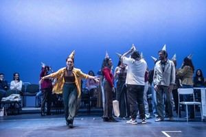 El público se integra en la innovadora obra 'Cuando las canciones dejen de hablar de nosotros'