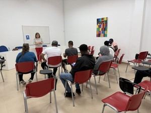 Alianza para facilitar la nacionalidad a inmigrantes en Vícar