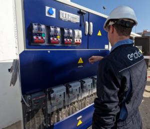Endesa destina 200.000 euros a robotizar la red eléctrica contra los apagones por cultivos de droga en Almería