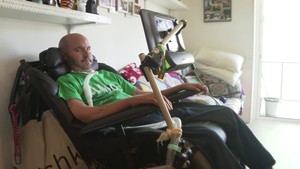 Pacientes de ELA solicitan apoyo urgente a Pedro Sánchez