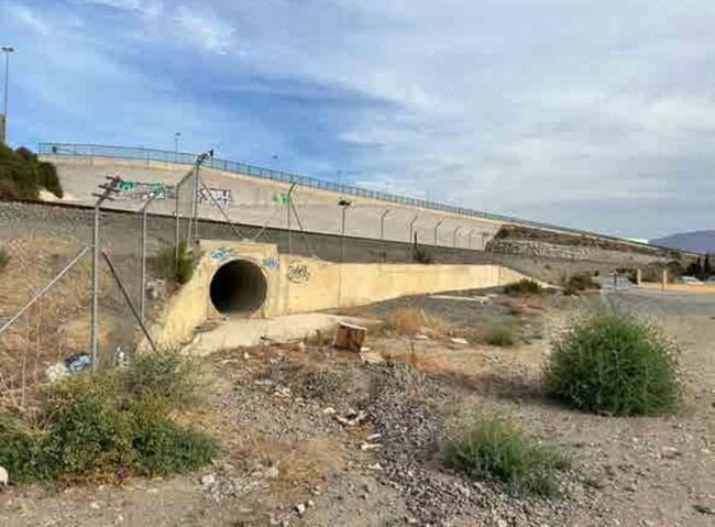 Obras de protección contra inundaciones en El Puche