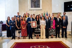 El Club de Mar recibe el Escudo de Oro en su 75º aniversario