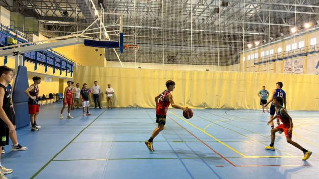 Adra pone en marcha las Escuelas Deportivas Municipales con una quincena de modalidades