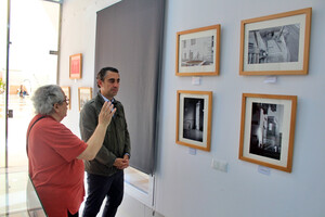 El Ayuntamiento inaugura en la Sala Jayrán la exposición fotográfica ‘El Teatro de la Calle’