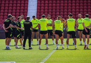 Almería se prepara para vencer al Valladolid
