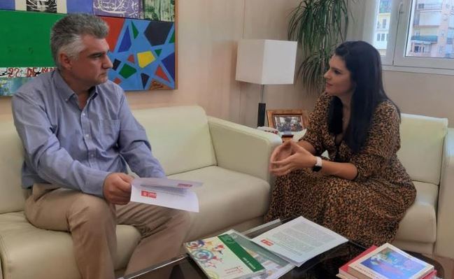 El PSOE lleva a ayuntamientos y Diputación su lucha por los colegios rurales