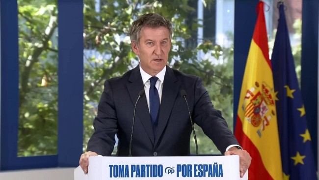 Feijóo critica la gestión de Sánchez en el ecuador de la legislatura