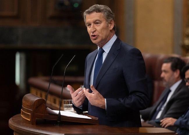 Feijóo exige elecciones anticipadas y acusa al PSOE de criminalidad