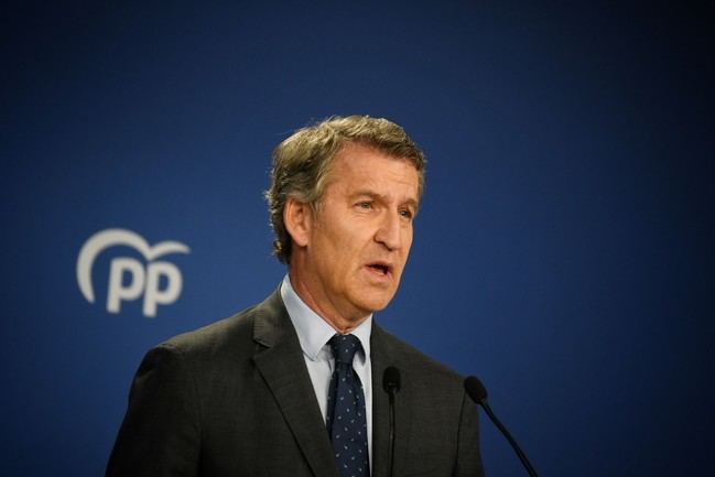 Feijóo exige la renuncia de Sánchez por el caso Cerdán