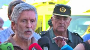 Marlaska supervisa en Los Gallardos el despliegue contra el incendio