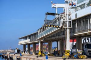 Almería invertirá 10 millones en renovar pasarelas del puerto entre 2024 y 2028
