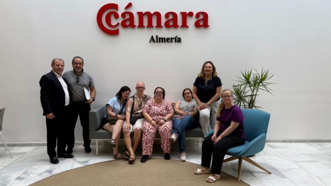 Asalsido y la Cámara de Comercio firman un convenio para impulsar la inclusión laboral