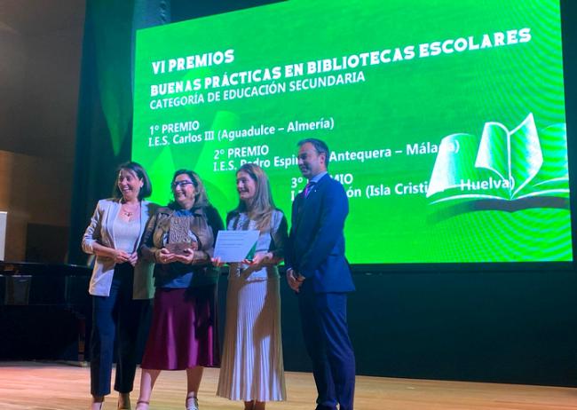 Cuatro centros almerienses reciben premios por fomentar la lectura