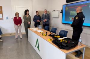 Formación de sanitarios en Almería sobre heridas por pistola Taser