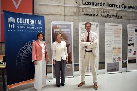 Exposición sobre Leonardo Torres Quevedo en la Universidad de Almería