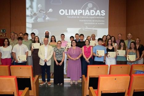 Premios a jóvenes talentos en Ciencias Experimentales