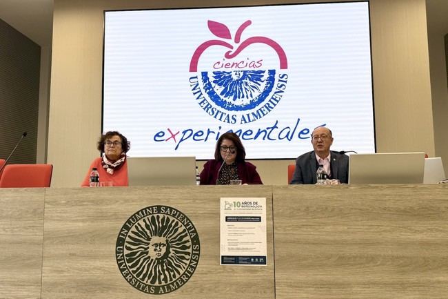 Biotecnología de la UAL celebra su primera década