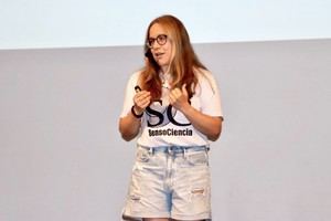 Ciencia regresa al centro de Almería con charla sobre Sensociencia