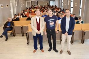 Mecánica cuántica en el Viernes Científico 121