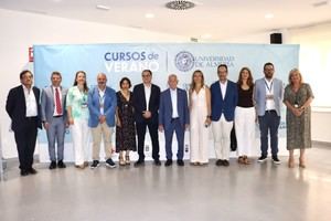 Inician los Cursos de Verano en Roquetas de Mar con 21 seminarios