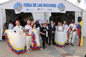 Éxito de la Feria de las Naciones en la UAL
