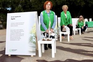 Exposición de la AECC en la UAL promueve el voluntariado contra el cáncer