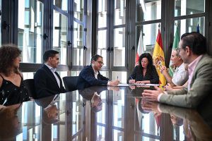 Universidad y Ayuntamiento crean Cátedra para promover deporte y salud
