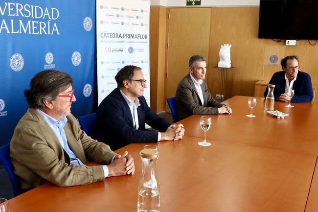 Cátedra Primaflor-UAL enfoca la transformación alimentaria en el consumidor