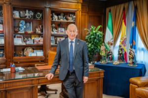 Amat exige al Gobierno Central voluntad política para garantizar la presencia de la Guardia Civil