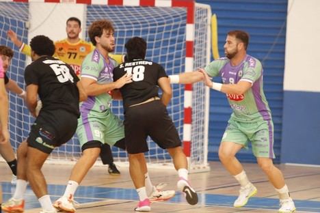 BM Ciudad de Málaga derrota a CBM Cantera Sur El Ejido en su debut copero (35-26)