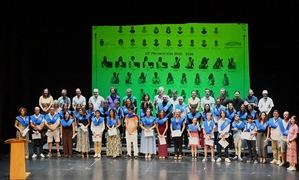 Entrega de diplomas a 40 alumnos de la Escuela de Música de Roquetas de Mar